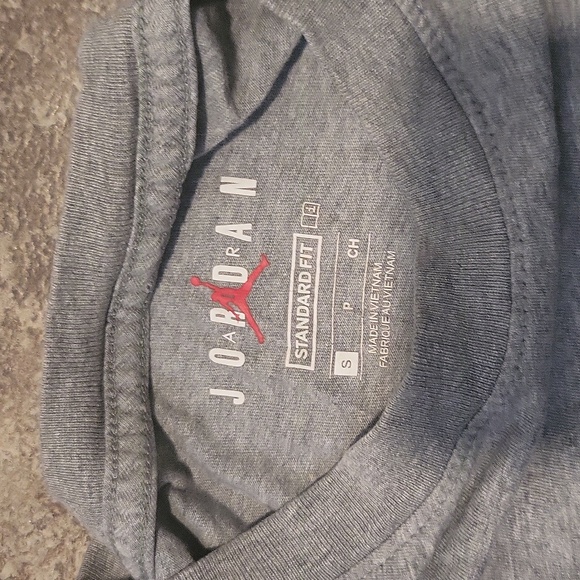 Jordan tshirt - Picture 3 of 4